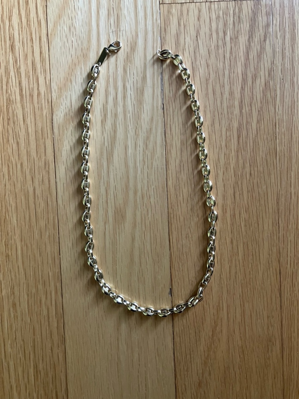 Gold Chain Necklace - Classic Linked Design